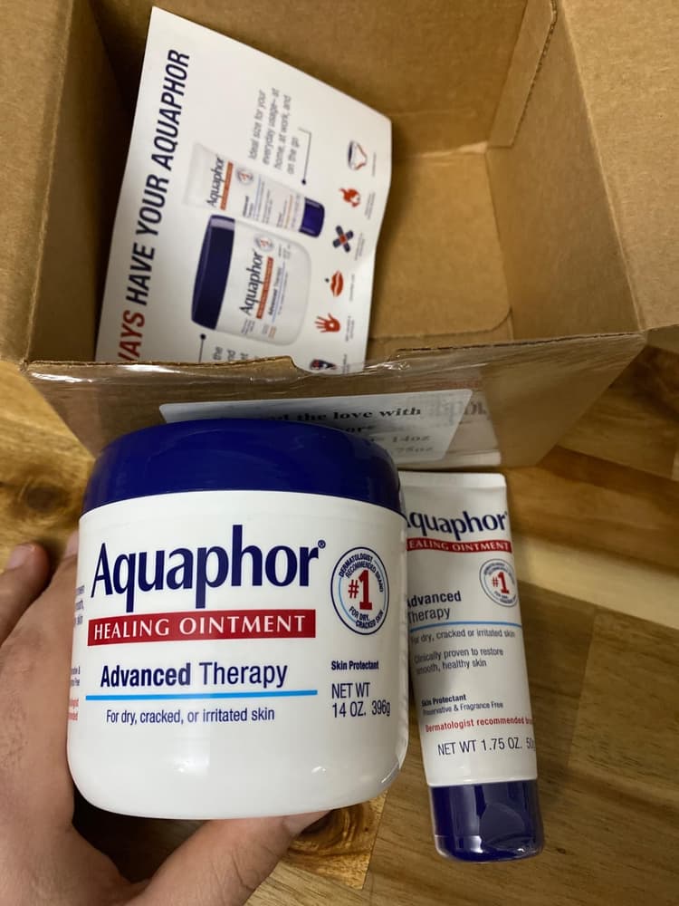Aquaphor Healing Ointment Advanced Therapy jar